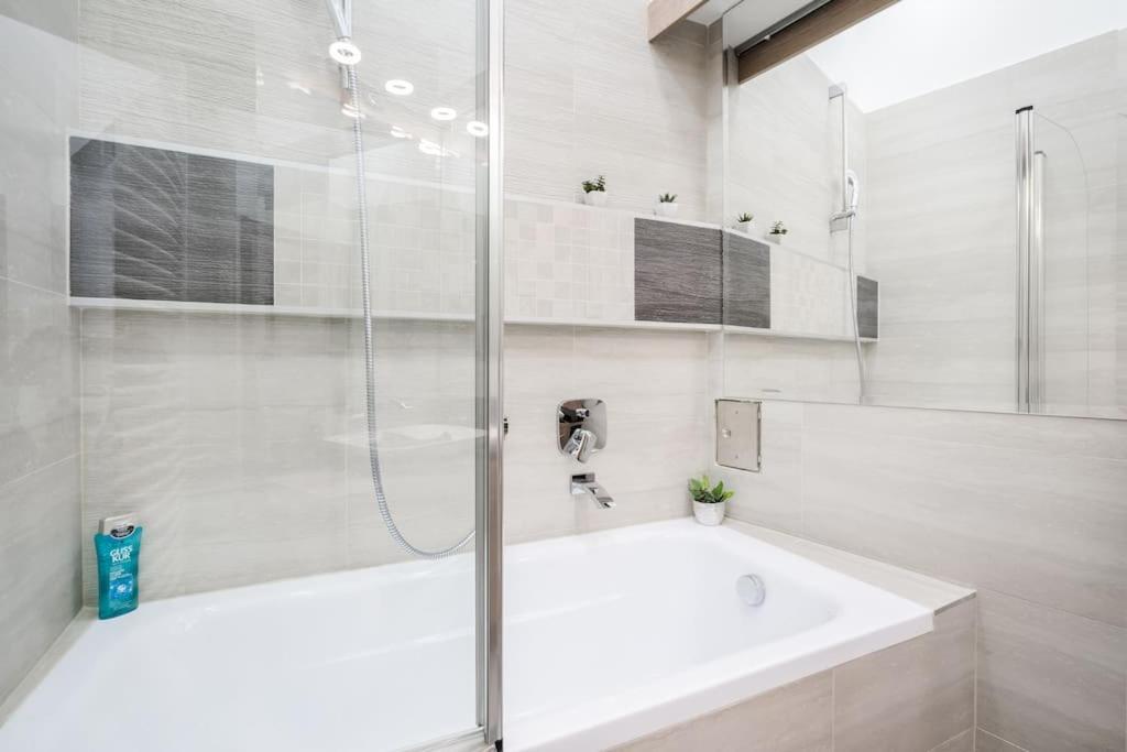 Szalag Utca 6 Luxurious Flat Castle District Daire Budapeşte Dış mekan fotoğraf
